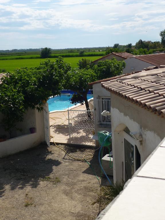 Soleil De Camargue Villa Arles Rum bild