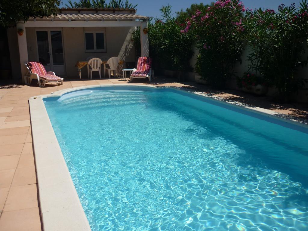 Soleil De Camargue Villa Arles Exteriör bild